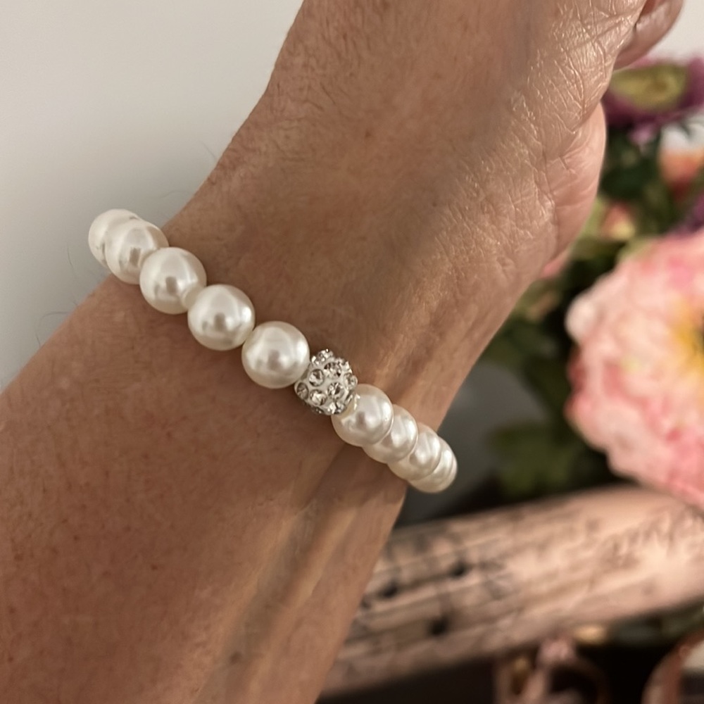 Amazing Genuine Pearl Stretch Bracelets with Austrian Crystal Ball - Picture 6 of 7